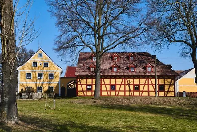 Selsky Dvur * Treben